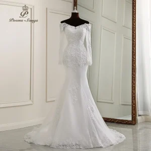 Abito da sposa in tulle a sirena con maniche lunghe e applicazioni floreali in pizzo elegante
