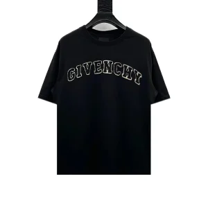 Givenchy T-Shirt